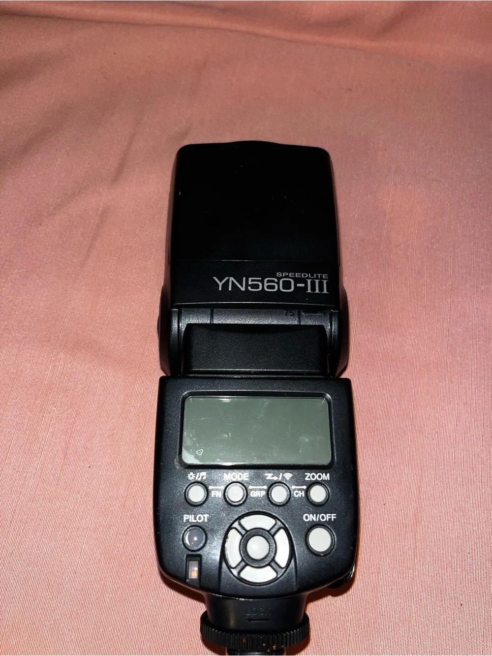 YN560-III Black Speedlite Flash for DSLR Cameras